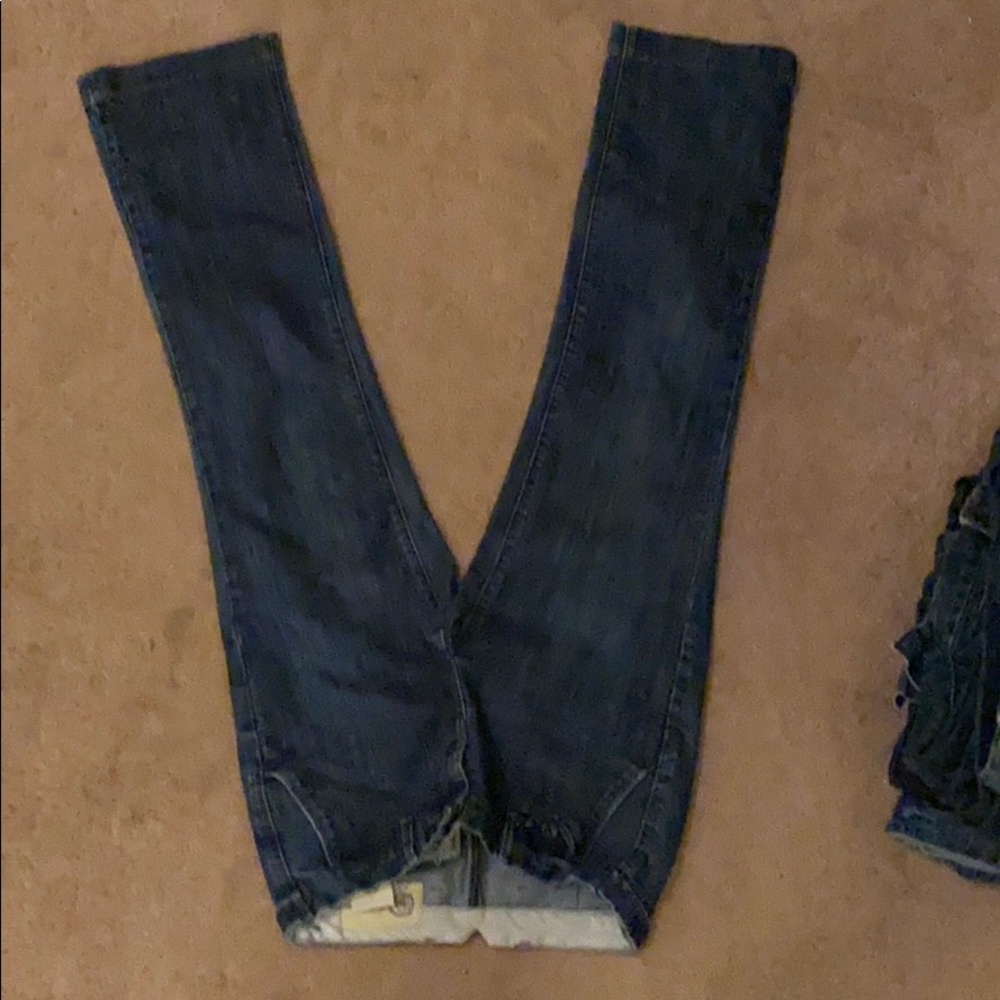 Mild washed denim jeans